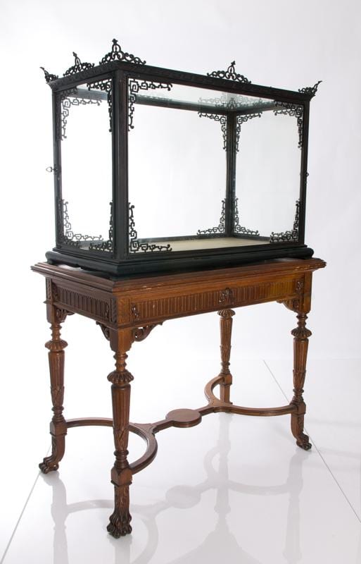 Chinoiserie Vitrines on Stands