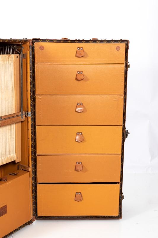 Louis Vuitton Grand Wardrobe