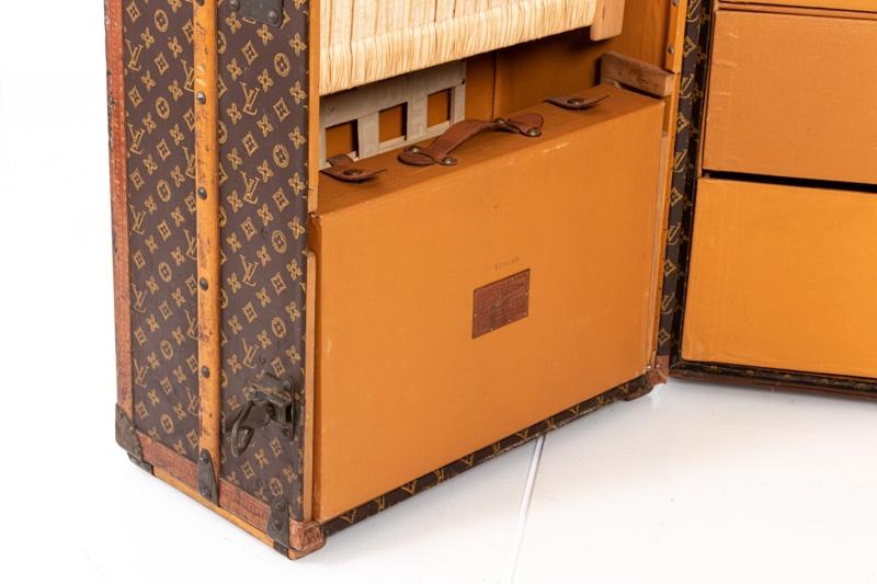 Louis Vuitton Grand Wardrobe