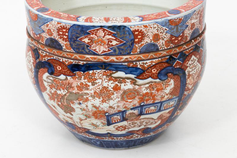 19th Century Imari Cache Pot